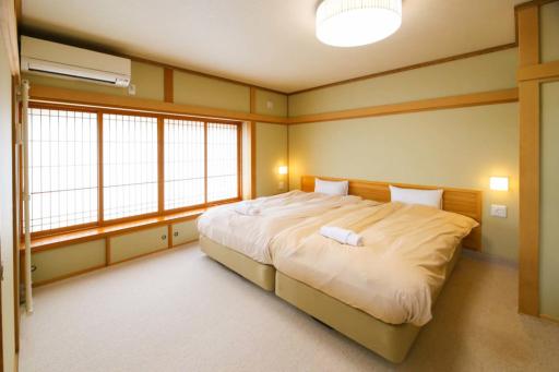 Tsuru Apartments - Housity