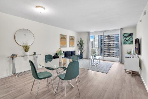 Brickell Key Gem: Stylish 1-Bed W/ Free Parking - Housity