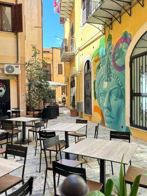 Cortile dei Giusti - Combo Guesthouse - Housity