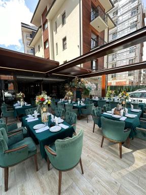 All Seasons Residence - Housity