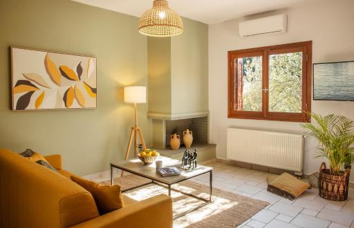 PYRGOS RALLI ESTATE Apartments and Suites - Housity