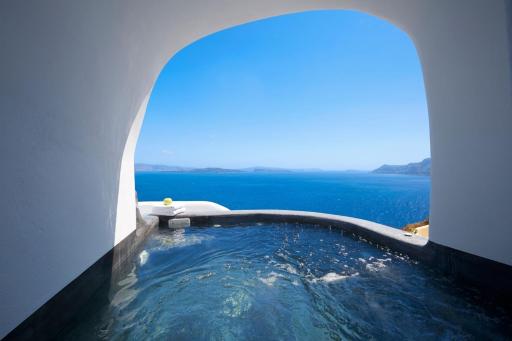 Elegant Santorini House Villa Horizon Caldera View-Outdoor Hot Tub Oia - Housity