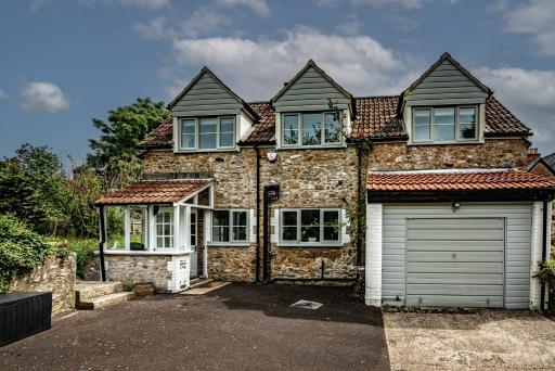 Stable Cottage - Housity