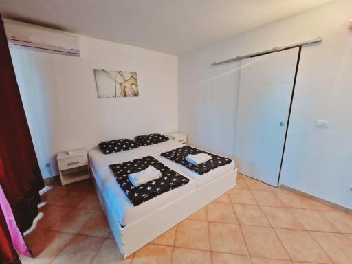 DAMIAN APARTMENTs - Housity