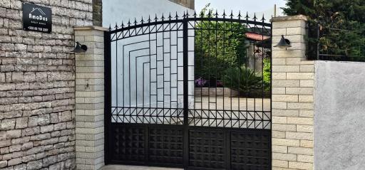 Guest House AmaDes - Housity