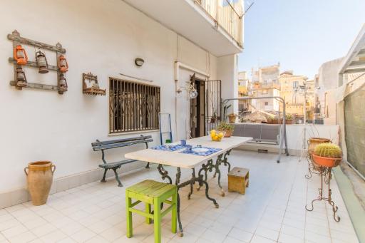 Artè House in the historical Catania - Happy Rentals - Housity