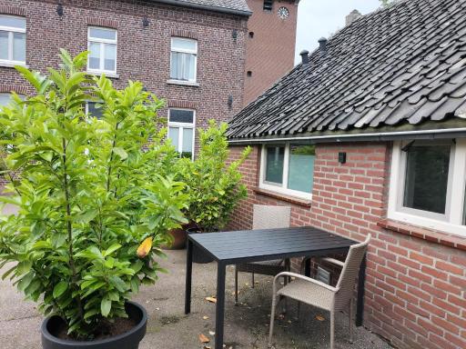 Ut kleine huuske - Housity