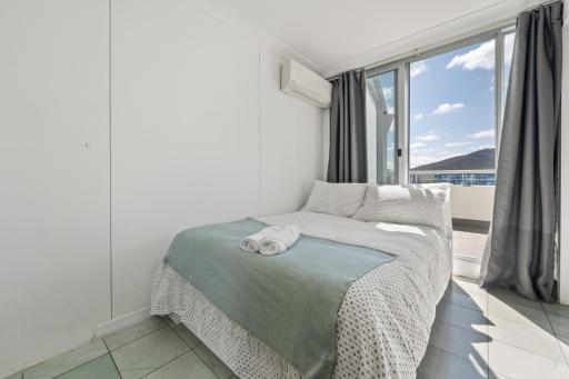 Dana-Private Room in a shared duplex Apartment -1 - Housity