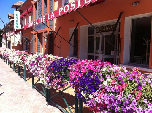 Hotel De La Poste - Housity