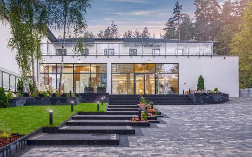 Hotel Przystań Przy Lesie - Housity