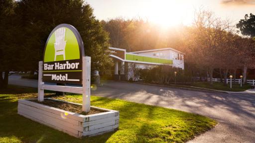 Bar Harbor Motel - Housity