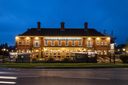 Blue Bell Lodge Hotel - Housity