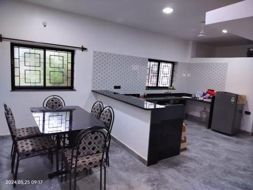 White House Morjim - Housity