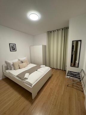 ETOILES DE MANTES - Housity