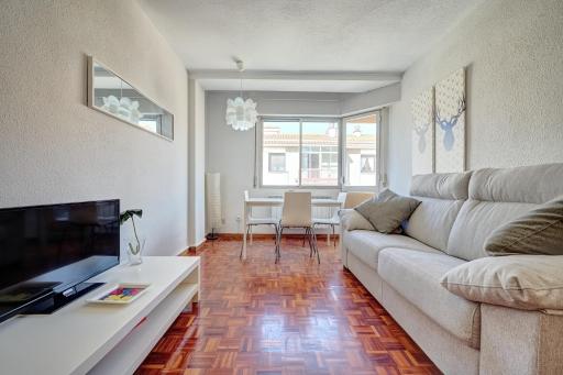 Camino Pamplona 5 by Clabao - Housity