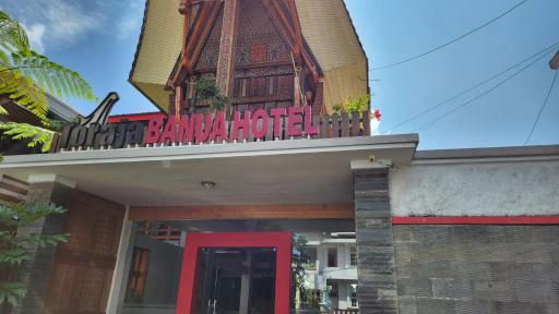 Toraja Banua Hotel - Housity