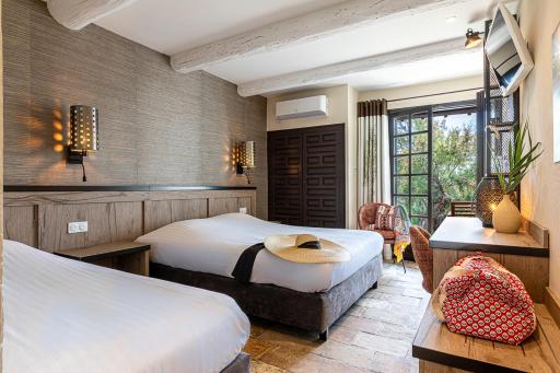 Les Bains Gardians - Housity