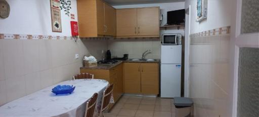 Cila's Guest House - Housity