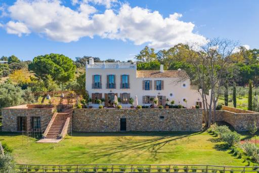 Cortijo LA Organic - Housity