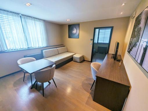 Nitro Rooms - Housity