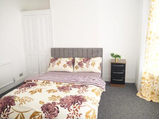 Contractors Accommodation in Gillingham - Ideal for long and short stay - Housity