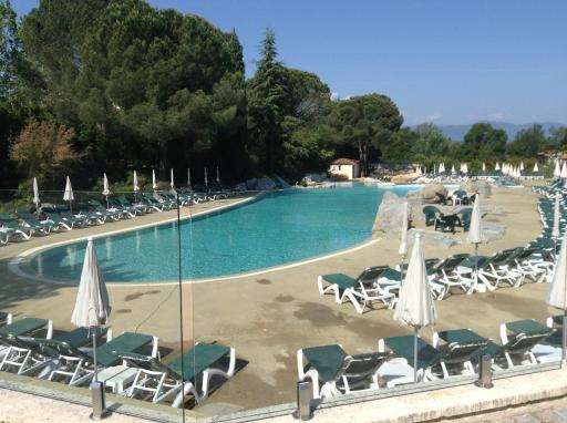 Duplex (5pers) dans village vacances en Ardèche - Housity