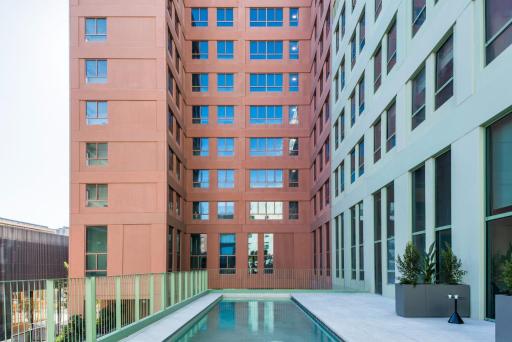 Exclusivamente para Estudiantes Lujosas Suites y Estudios Elegantes en Cristóbal de Moura Barcelona - Housity
