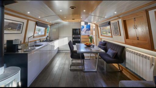 River Mill Retreat - Housity