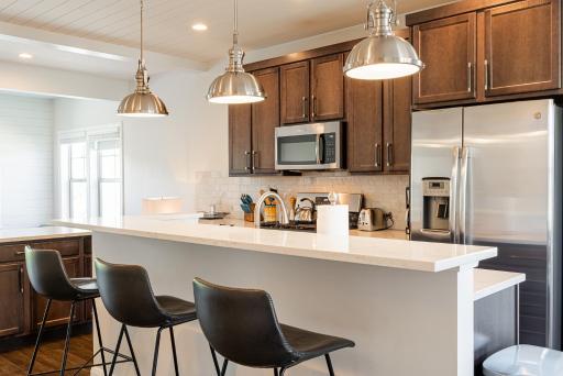 Ideal Location for Year-Round Recreation,Skiing! Visit Park City Mountains Are Calling! - Housity