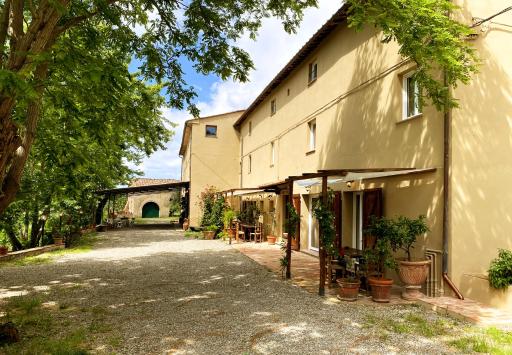 La Tonnaia - Housity