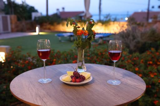 Chios Shallow Sea - Housity