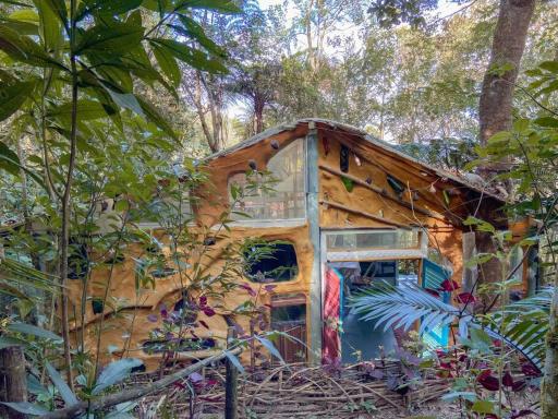 Bio Bangalô Floresta Amada - Housity