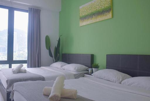 Pool View Cozy House 2bedrooms at Midhill Genting - Housity