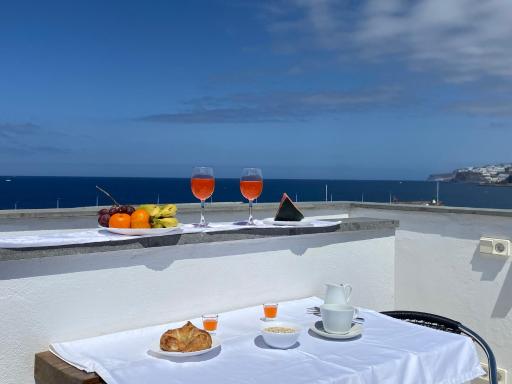 SUNNY DAY Deluxe 1 - Housity