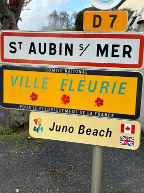 Saint-Aubin-Sur-Mer: Bel appartement traversant - Housity