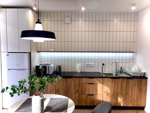 Modern Studio City Center дуже тепло! Оптоволокно Netflix - Housity