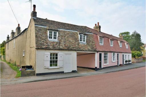 The Holts - Charming 2 Bed Cottage - Housity