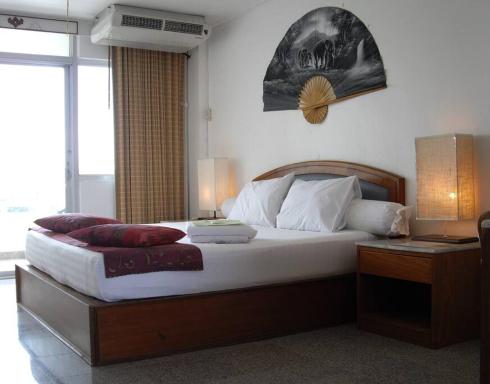 2 Somphong Ban Amphur Beach Thailand Condotel - Housity