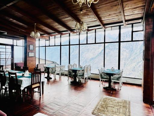 Faraway Cottages, Auli - Housity