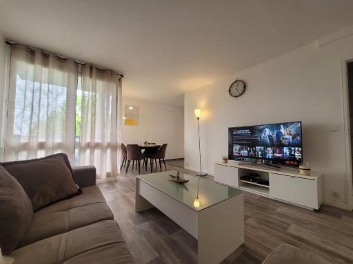 Parisian Retreat pour 5 personnes - 12 min de Paris - Proche Gare - Housity