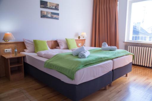 Hotel Eschborner Hof - Housity