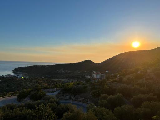 Aphrodite's Garden B&B - Hizvo