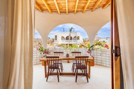 Baja Luna Cerritos - Housity