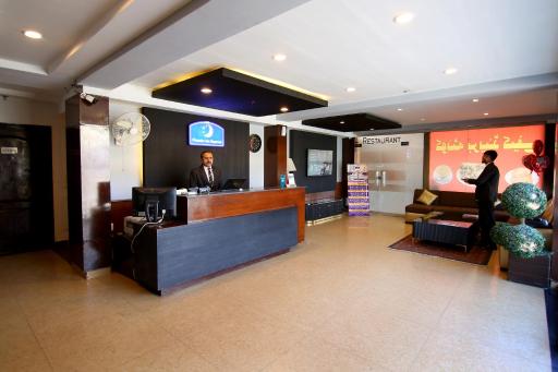 Premier Inn Express Gulberg Lahore - Housity