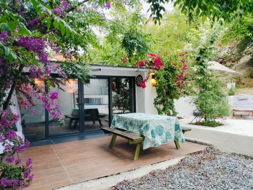 BayKus Guesthouse-Konukevi - Housity