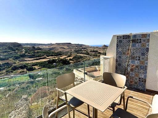 All Nations Duplex with Pool - Housity