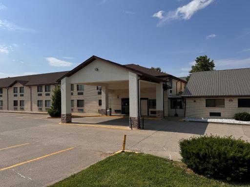 Quality Inn Mount Vernon, IL - Hizvo