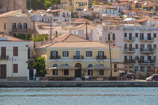 La Boheme Hotel - Housity