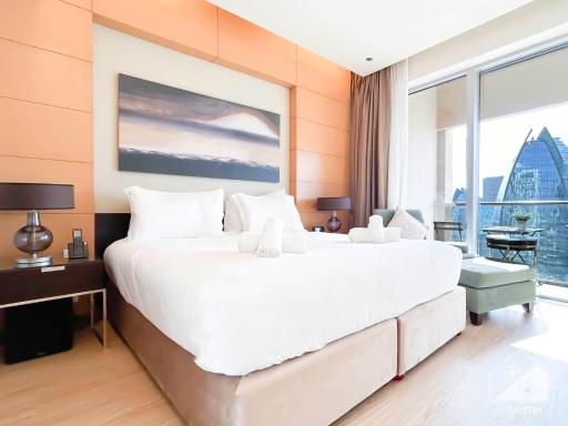 Address Dubai mall Balcony Burj view - Housity