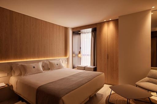Core Ibiza Town Hotel - Housity